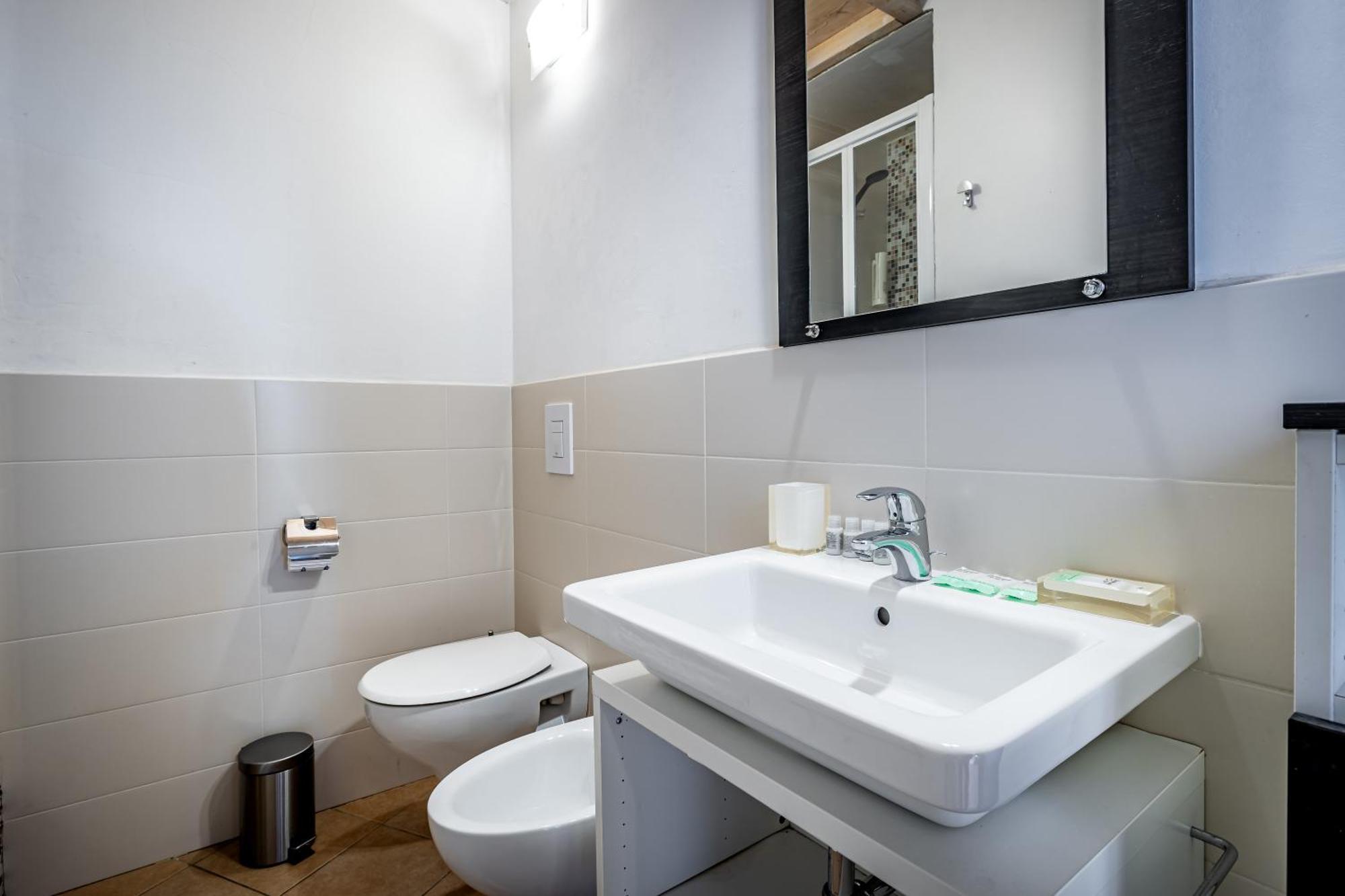 Roommo Beccaria Florencia Exterior foto